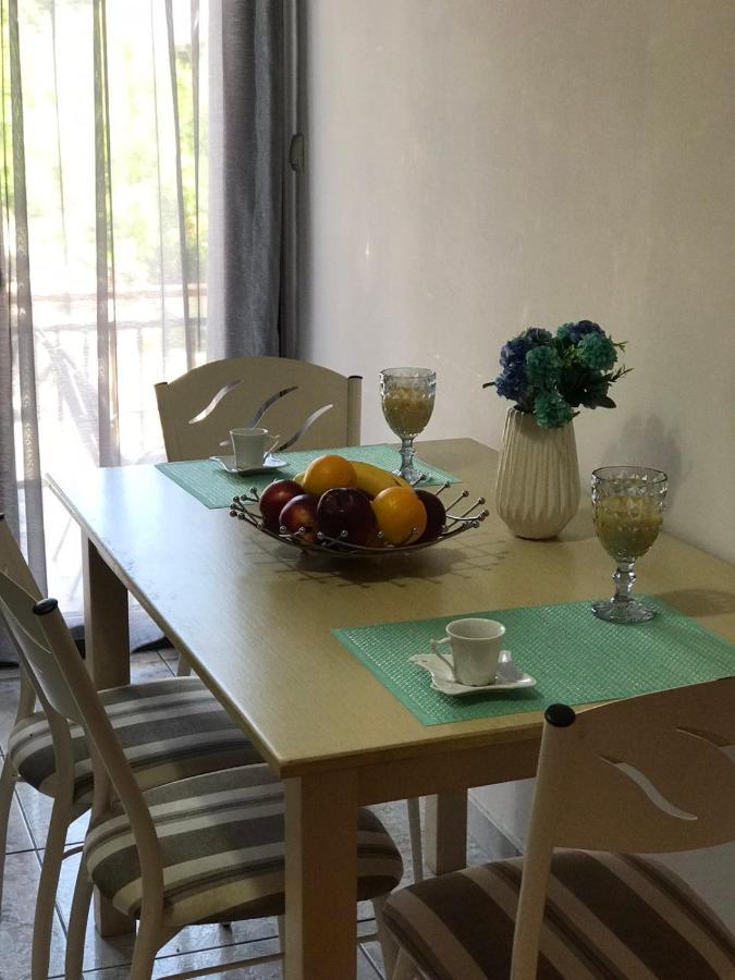 Kostas-Apartment イエリソス エクステリア 写真